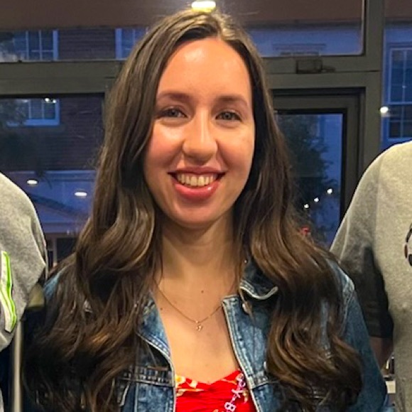 Meet your Posher, Hannah - Picture 1 of 1